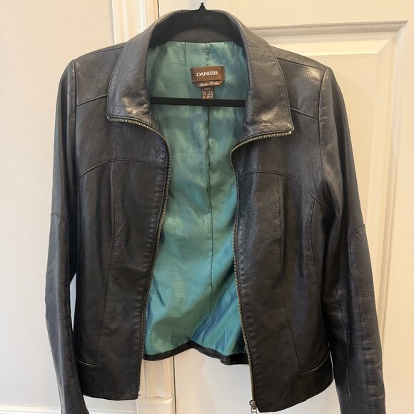 Danier Classic Leather Jacket - Picture 1 of 6